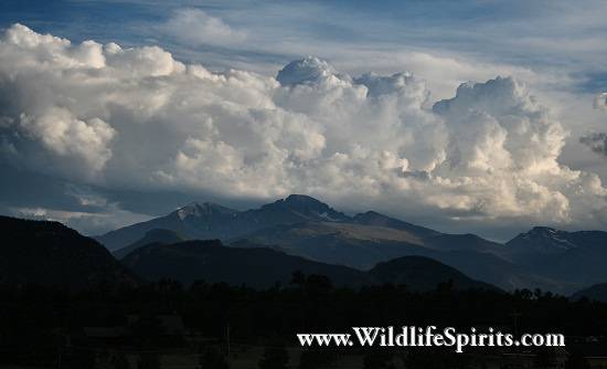 Click Picture to send as an  E-PostCard 58k 550x334